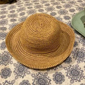 Helen kaminski 100% Raffia